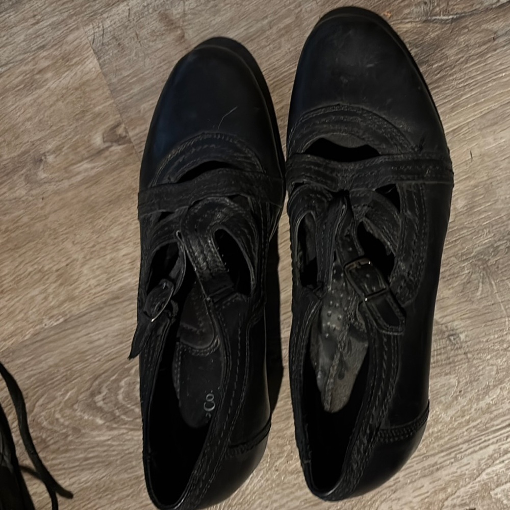 G.H. Bass & Co. Black Heeled Shoes